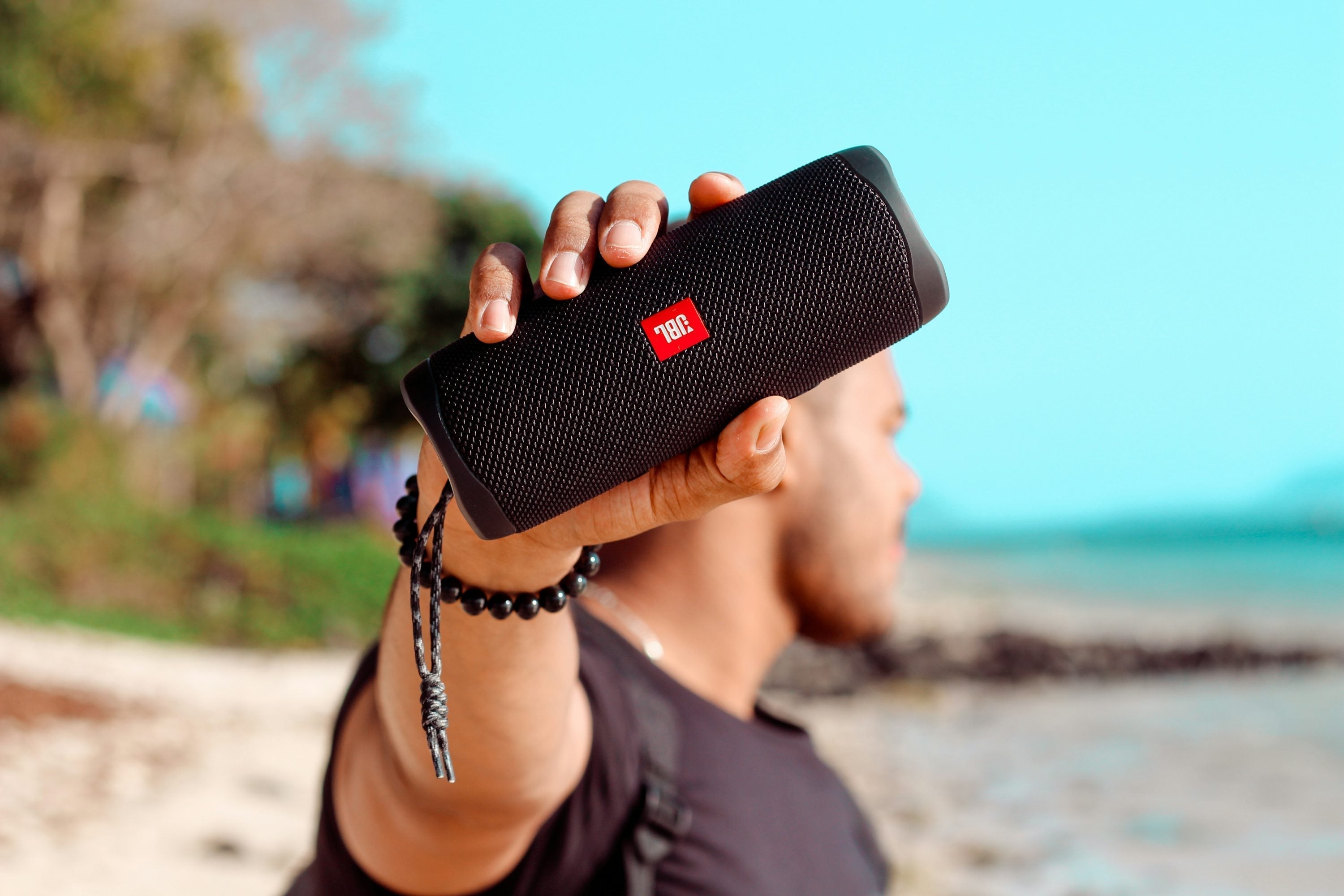How to Pick the Perfect Bluetooth Speaker for Travel, Home & Parties