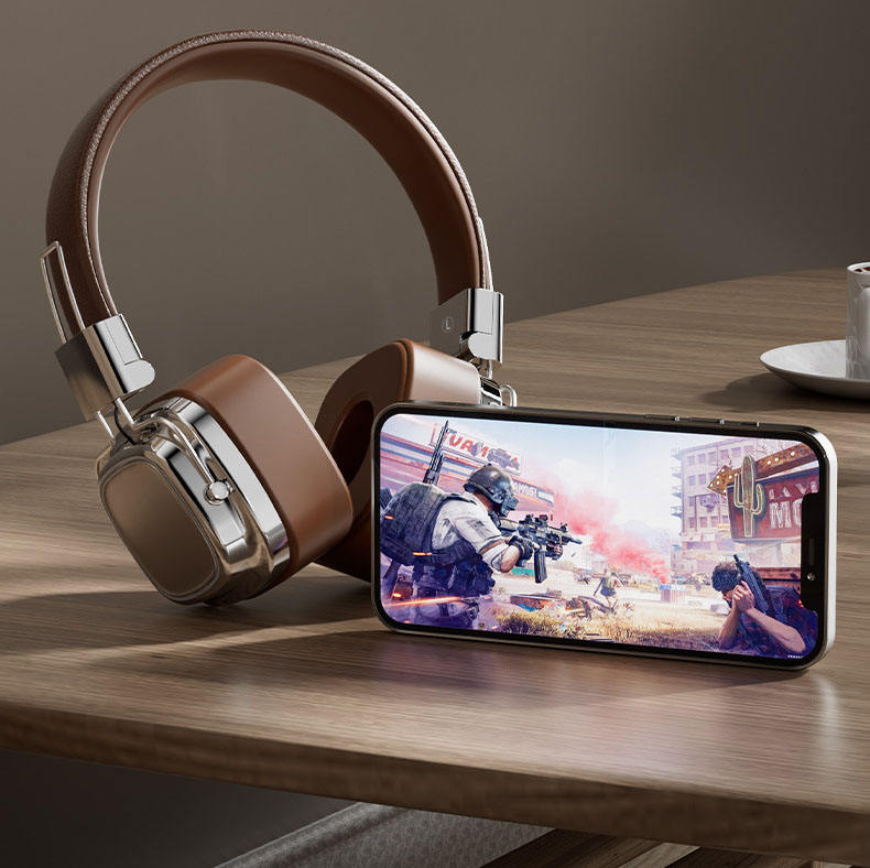 Retro Studio DJ Stereo Over Ear Headsets